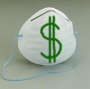 mascarillaDINERO 300x298 La OMS acusada por el Consejo Europeo de estar aliada a farmacéuticas